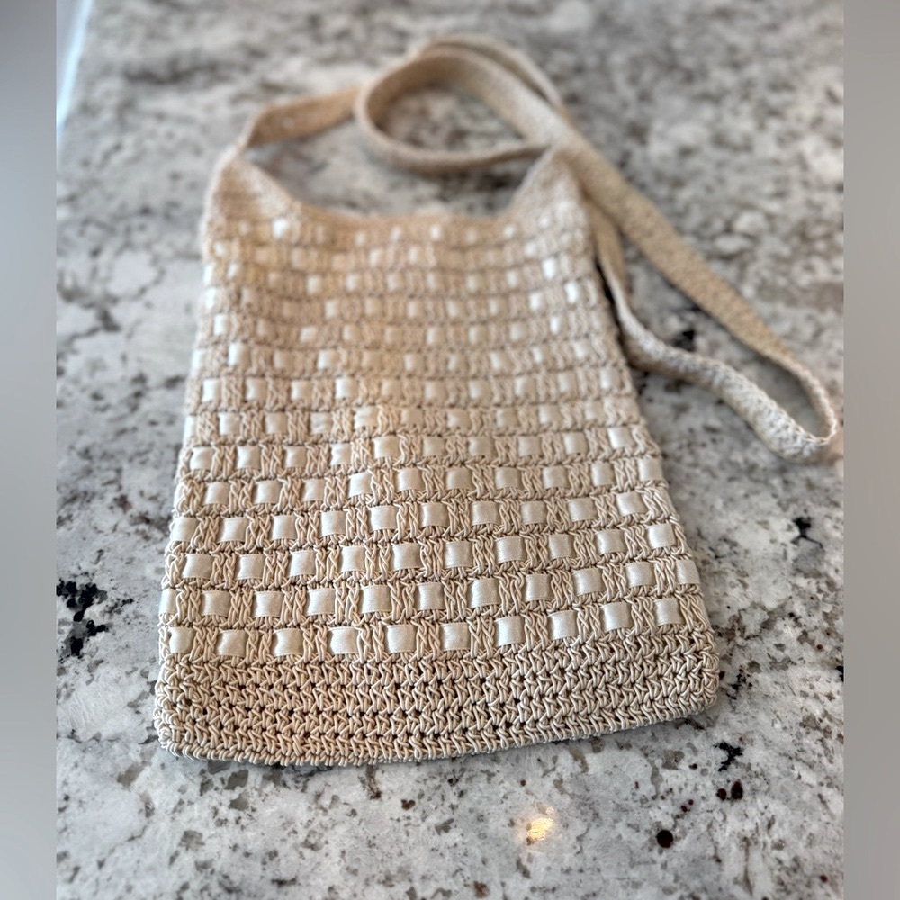 Elegant Cream Crocheted Crossbody Bag